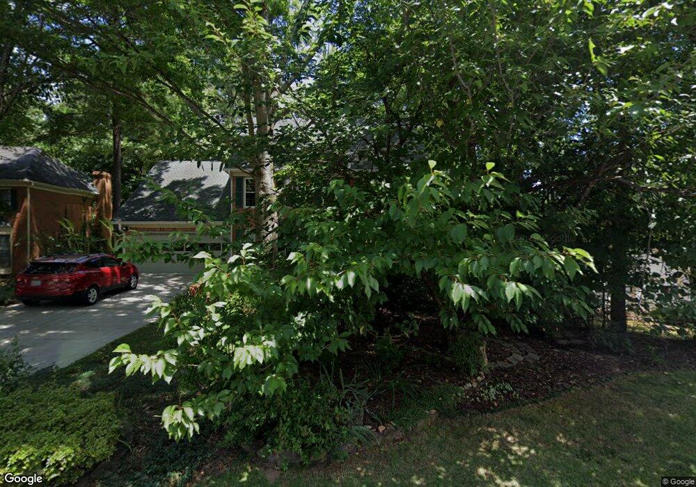 1135 Pine Bloom Dr, Roswell, GA 30076 - photo 1