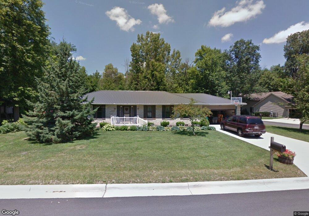 1011 Christopher Cir, Ada, OH 45810 - photo 1