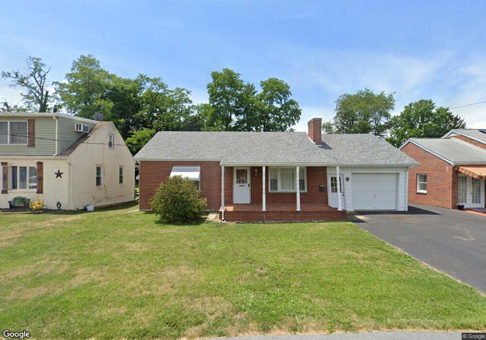 10908 Clinton Ave, Hagerstown, MD 21740 - photo 1