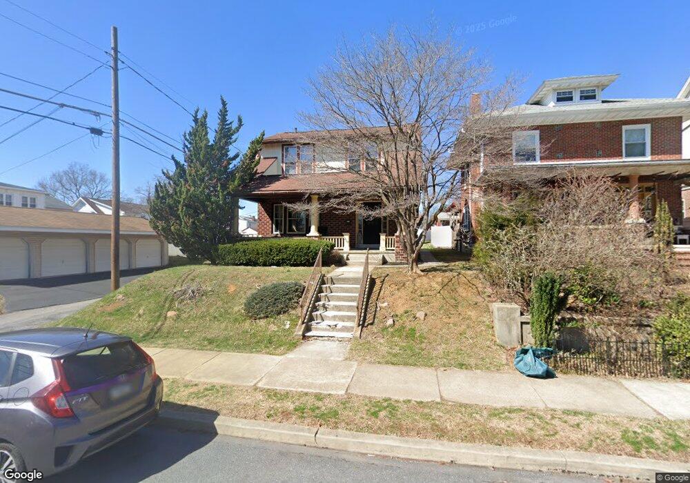 219 E Walnut St, Reading, PA 19607 - photo 1