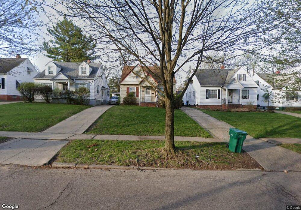 17912 Maple Heights Blvd, Maple Heights, OH 44137 - photo 1