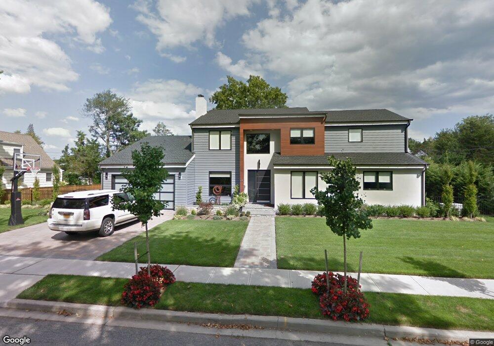 24 Kent Dr, Hewlett, NY 11557 - photo 1