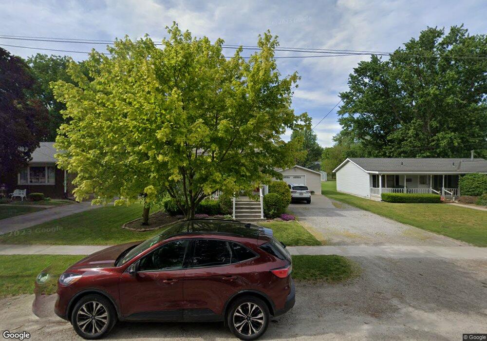 438 Monroe St, Carleton, MI 48117 - photo 1