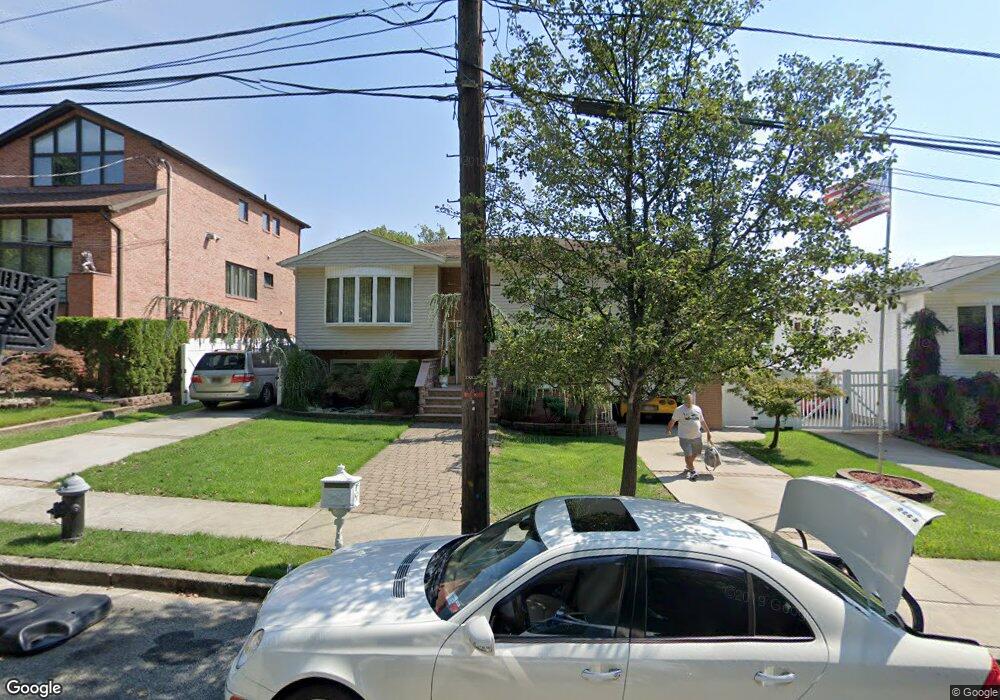 132 Jansen St, Staten Island, NY 10312 - photo 1