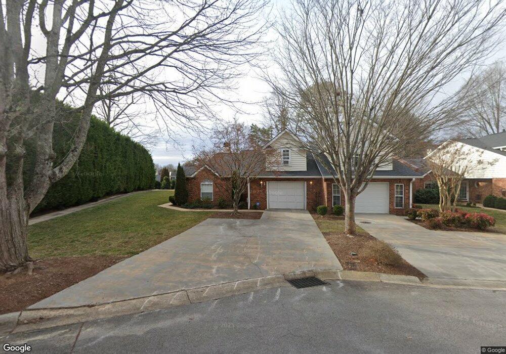 80 Lake Pointe Cir, Hendersonville, NC 28792 - photo 1