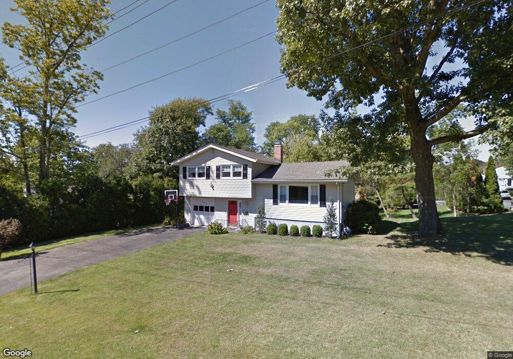 191 Manhattan Ave, Hawthorne, NY 10532 - photo 1