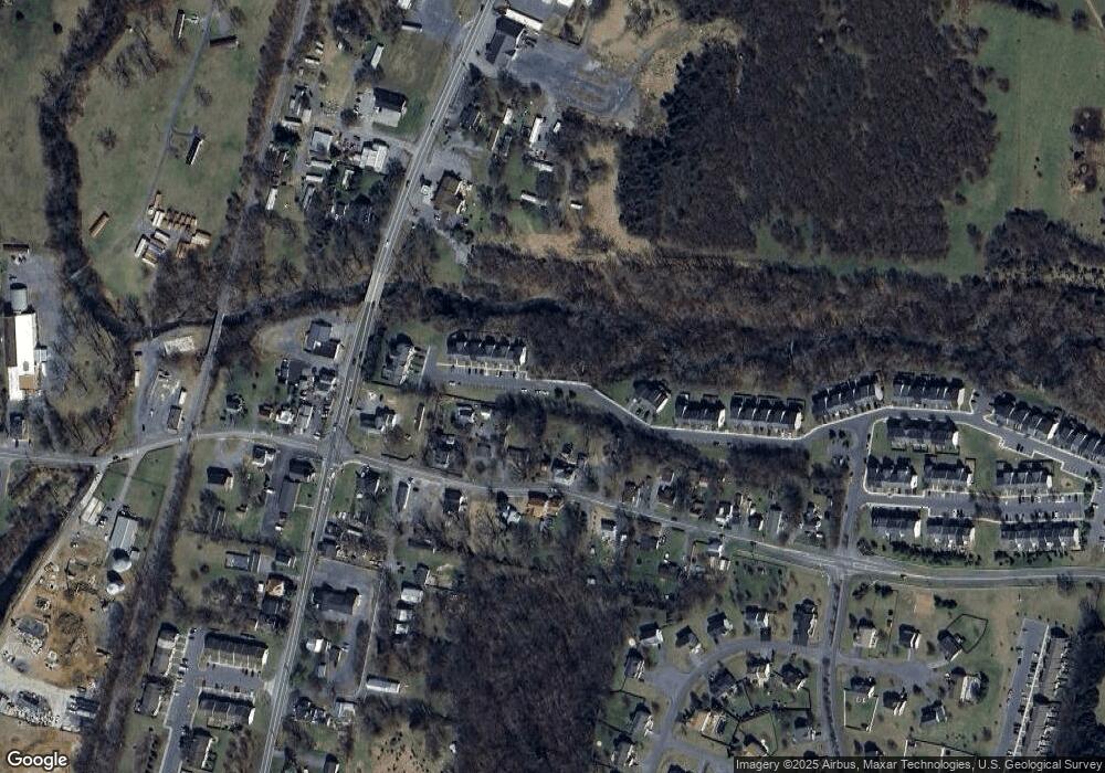 64 Scarboro Dr, Bunker Hill, WV 25413 - photo 1