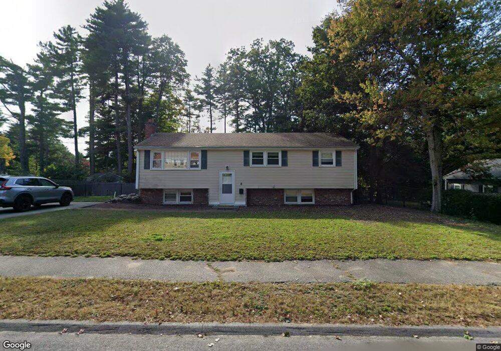 8 Laurel Dr, Hudson, MA 01749 - photo 1