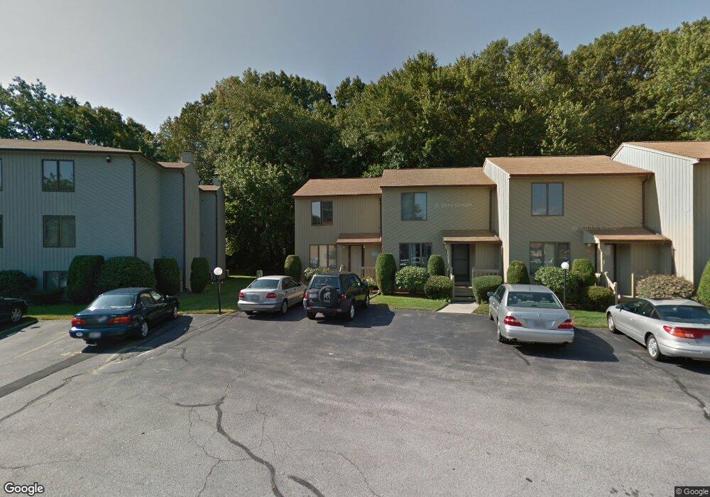 59 Kristee Cir unit 80, West Warwick, RI 02893 - photo 1