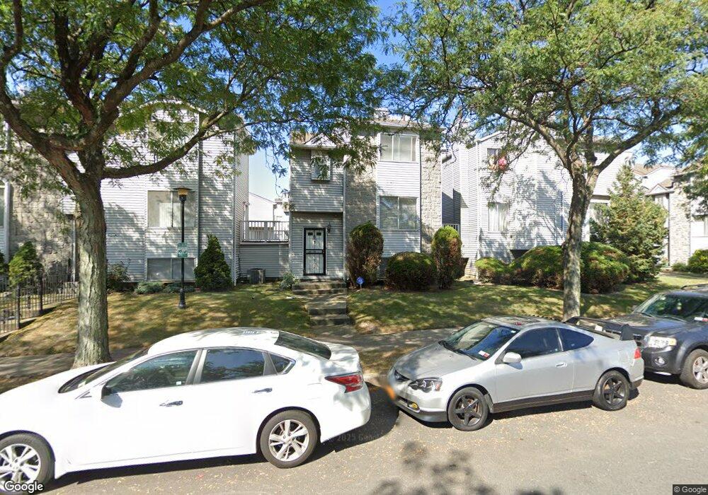 52 Farragut Ave unit 60, Staten Island, NY 10303 - photo 1