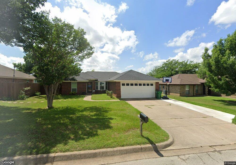 206 Marie Ct, Joshua, TX 76058 - photo 1