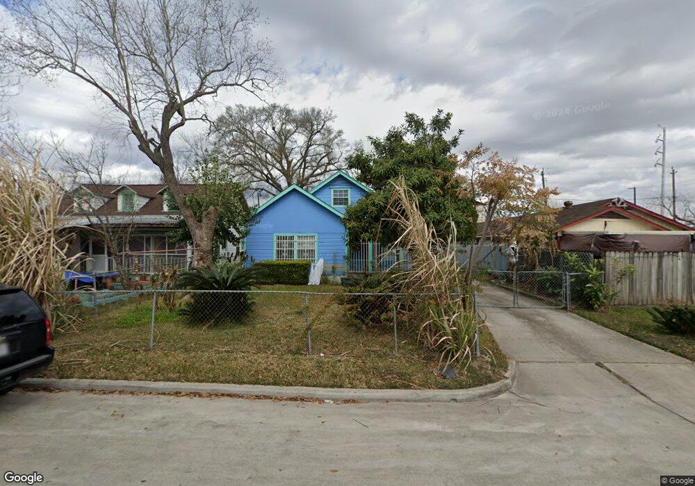 7247 Edna St, Houston, TX 77087 - photo 1