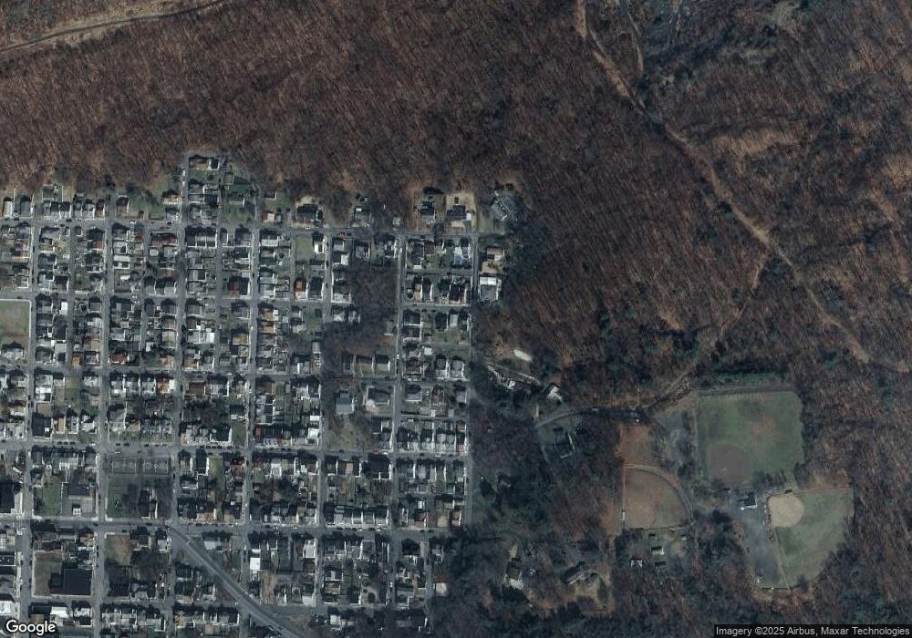 1022 E Packer St, Shamokin, PA 17872 - photo 1