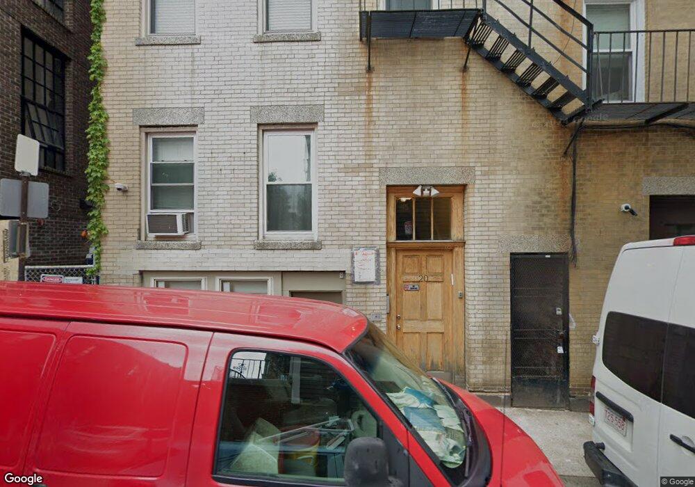 20A Moon St unit 2, Boston, MA 02113 - photo 1