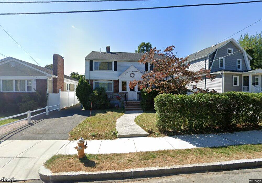 126 Brookfield Rd unit 1, Winthrop, MA 02152 - photo 1