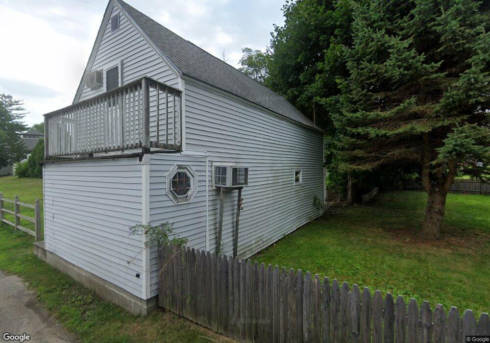 21 Oakland Ave, Old Orchard Beach, ME 04064 - photo 1