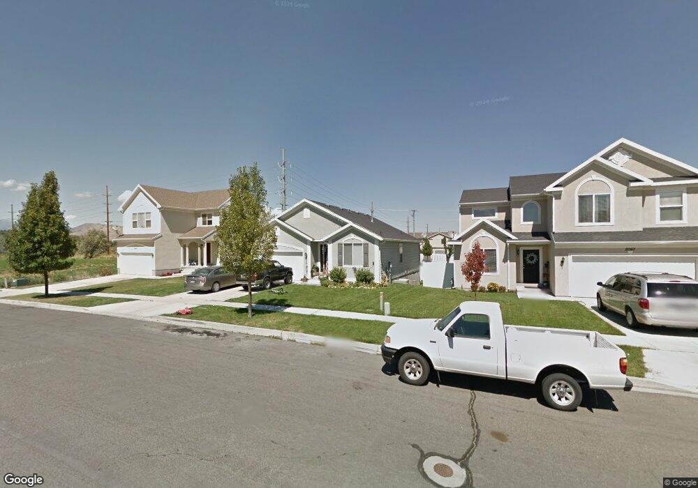 2059 E Hawthorne St unit 353, Saratoga Springs, UT 84043 - photo 1