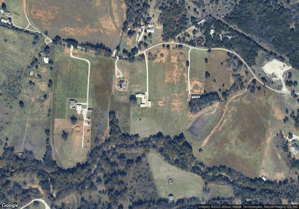 909 Marigold Ct, Granbury, TX 76049 - photo 1