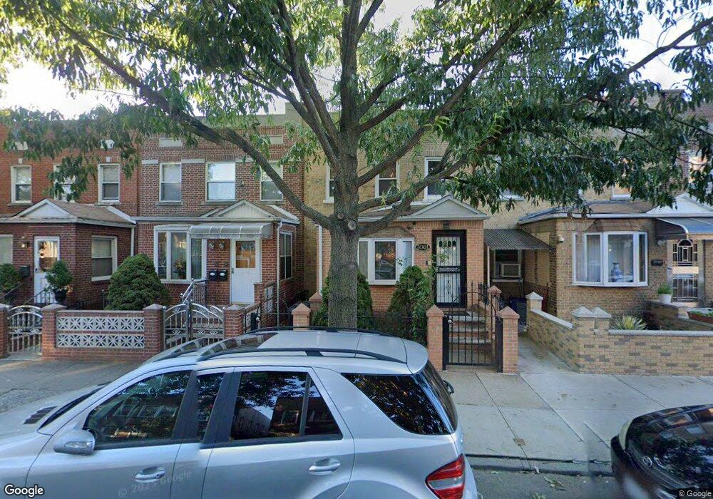 3059 37th St, Astoria, NY 11103 - photo 1