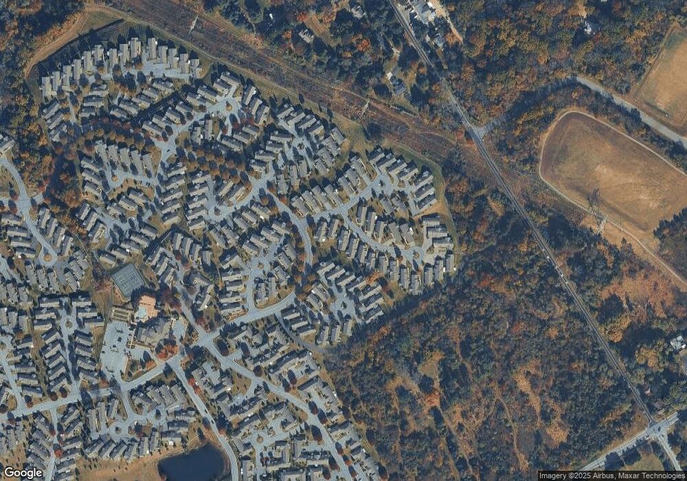 520 Fox Den Ct unit 172, Glen Mills, PA 19342 - photo 1