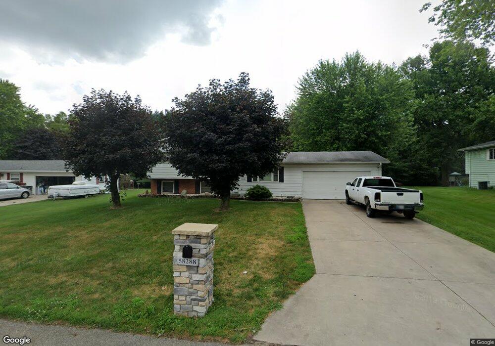 58288 Valley View Dr, Elkhart, IN 46517 - photo 1