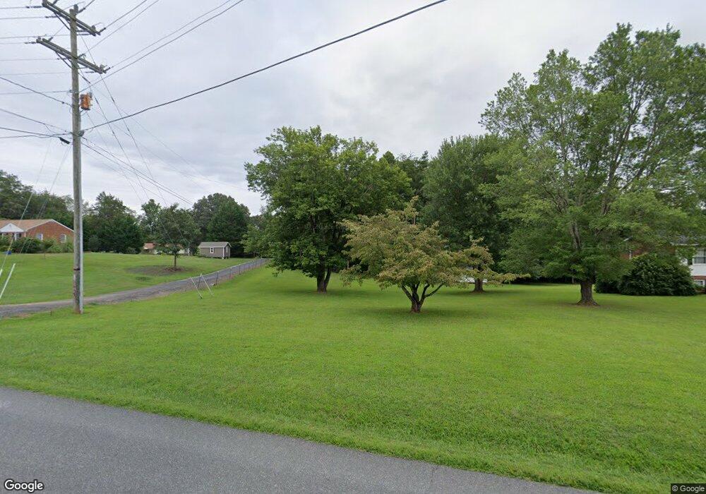 2719 Advance Mills Rd, Ruckersville, VA 22968 - photo 1