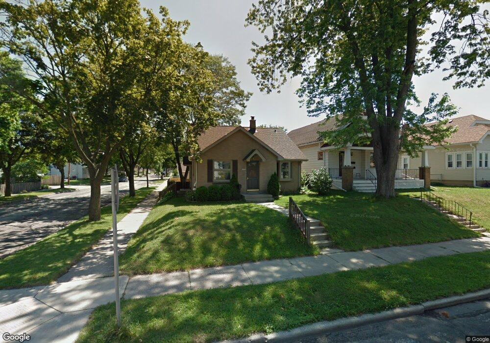 4200 S 1st Place, Milwaukee, WI 53207 - photo 1