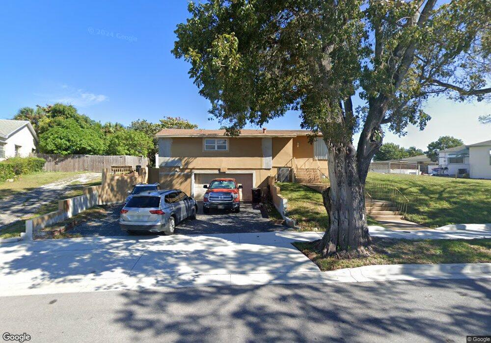 3320 Westview Ave, West Palm Beach, FL 33407 - photo 1