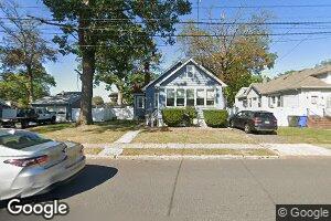 39 W Park Ave, Avenel, NJ 07001