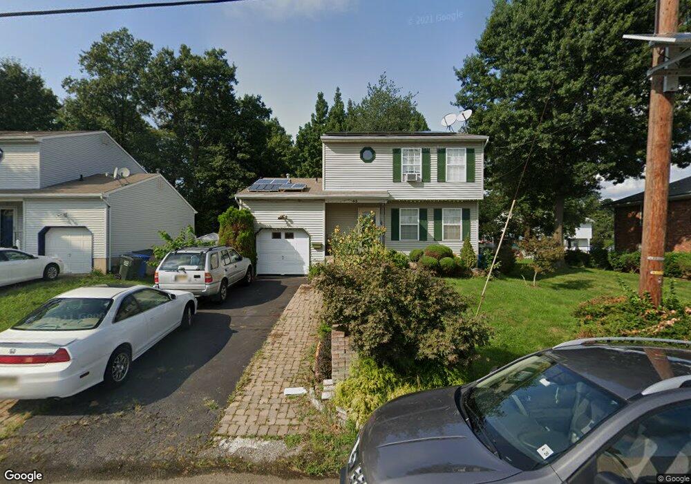 55 E Walnut St, Colonia, NJ 07067 - photo 1