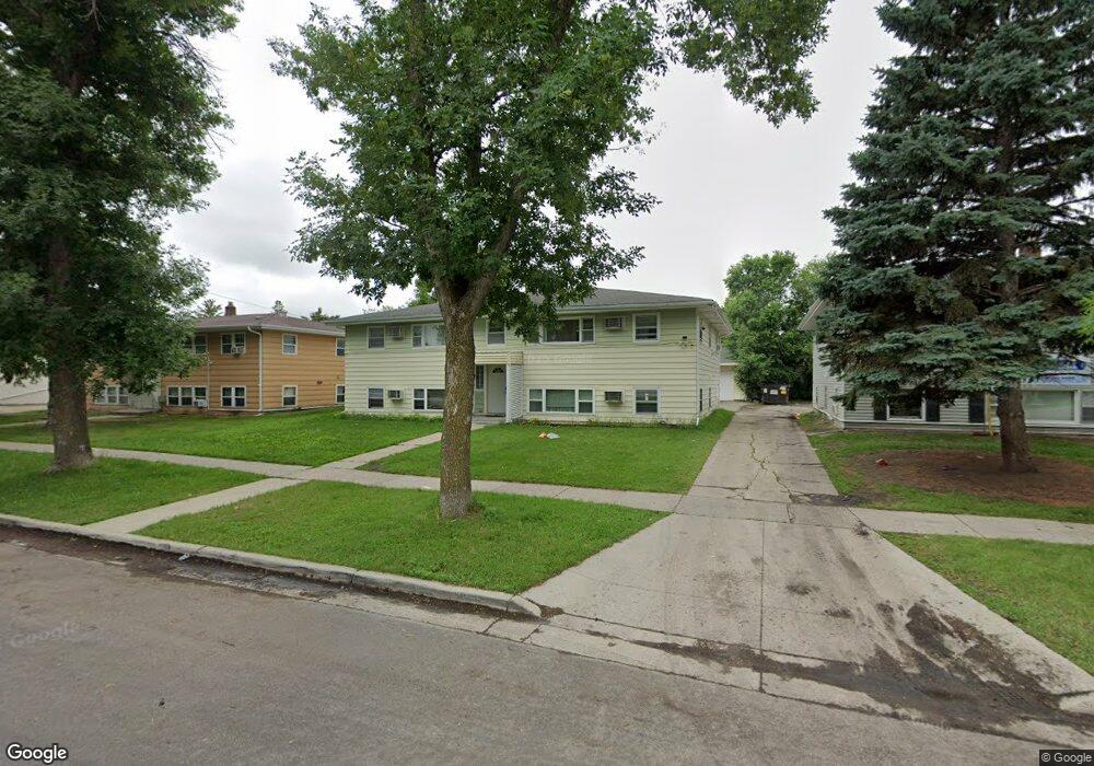 2934 7th St N, Fargo, ND 58102 - photo 1