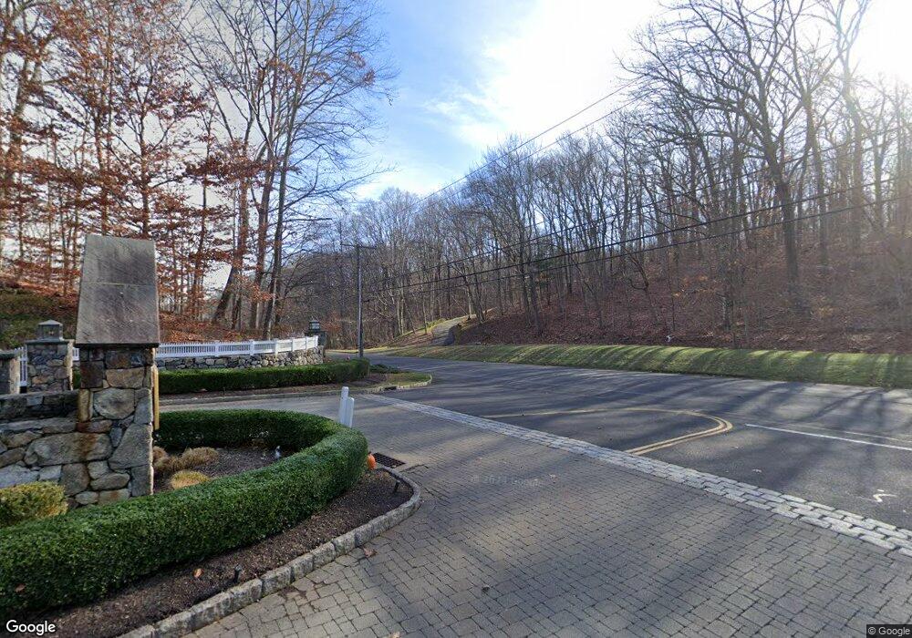 94 Suzie Dr, Newtown, CT 06470 - photo 1