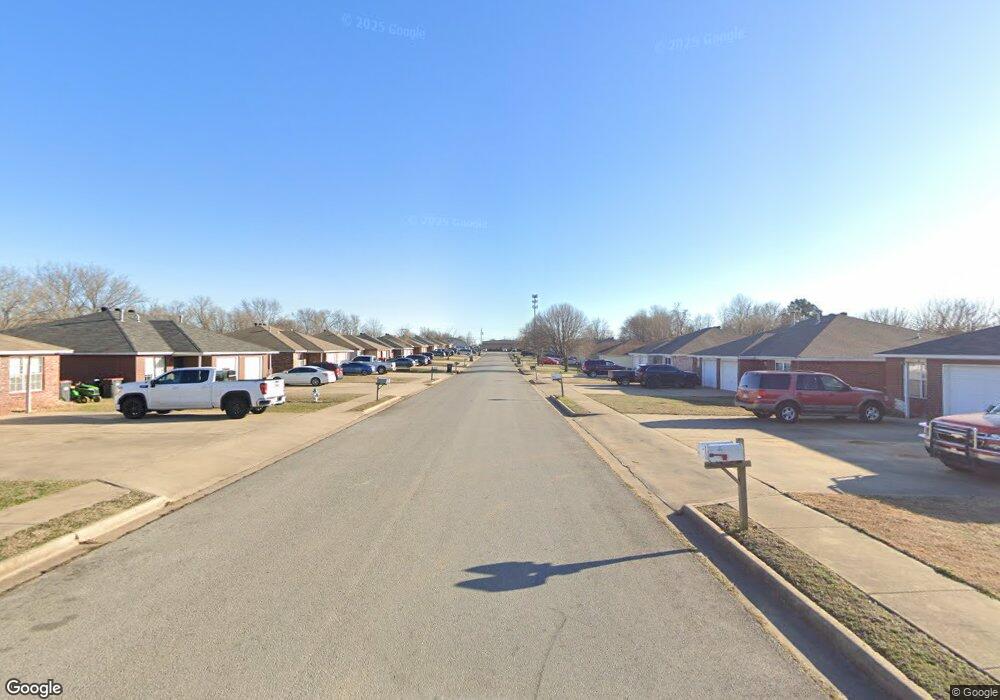 16 Twin County, Springdale, AR 72764 - photo 1