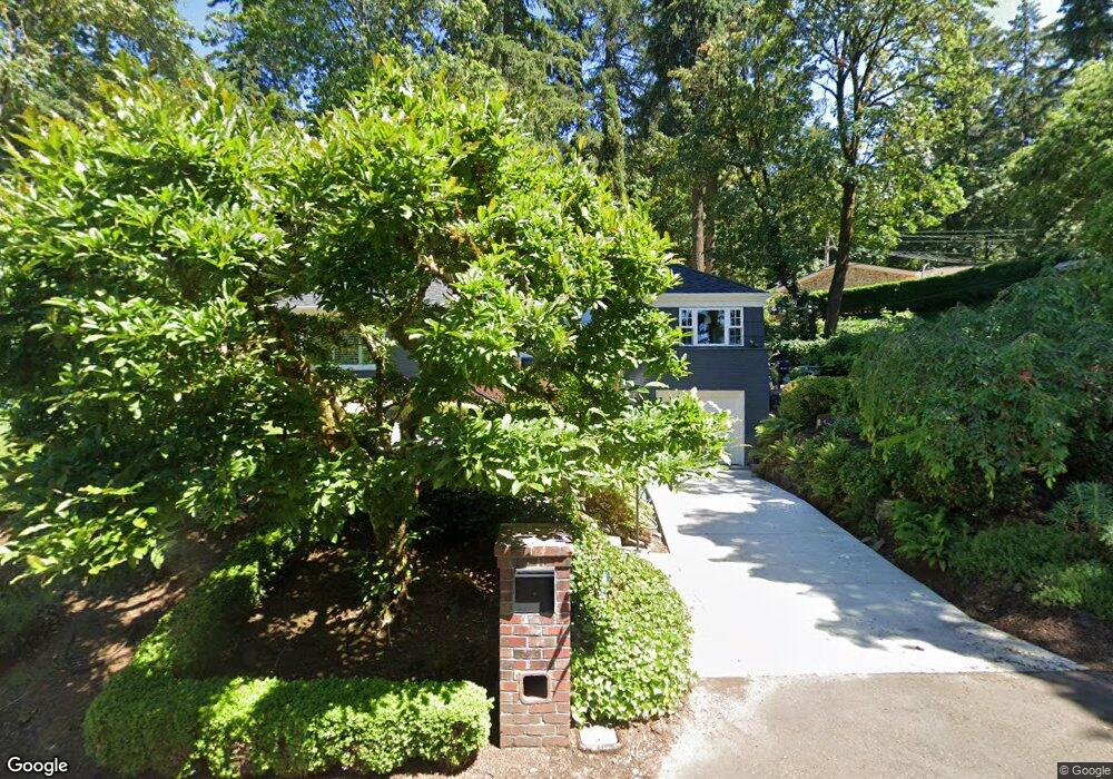 16842 Greenbrier Rd, Lake Oswego, OR 97034 - photo 1