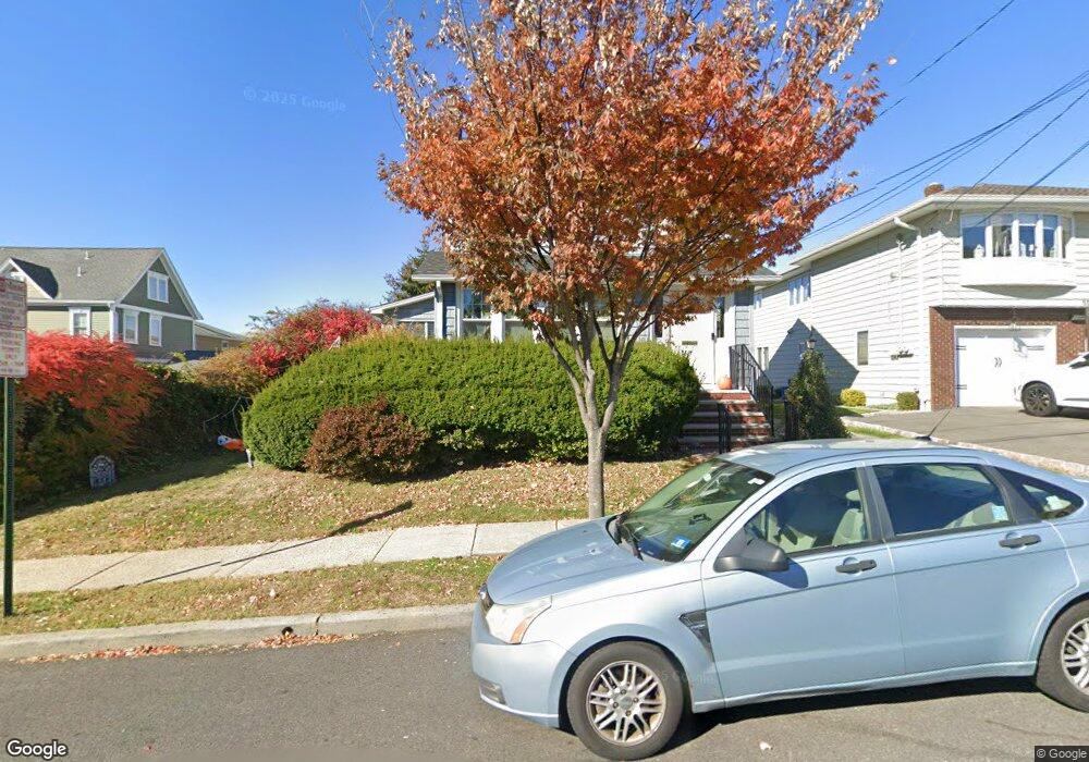 534 3rd St, Carlstadt, NJ 07072 - photo 1