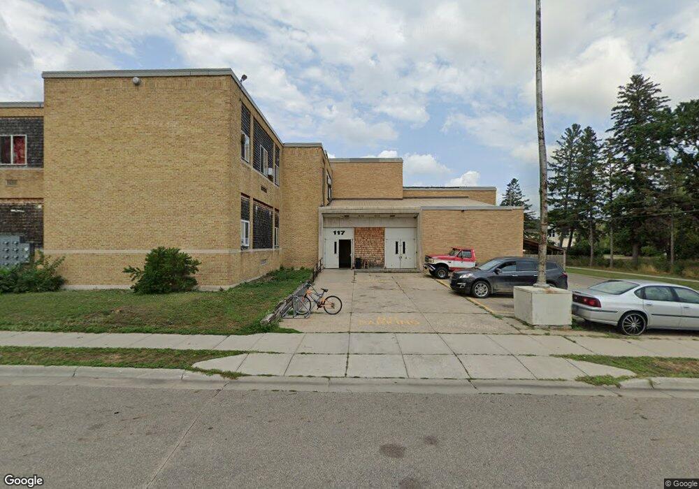 117 3rd St E, Park Rapids, MN 56470 - photo 1