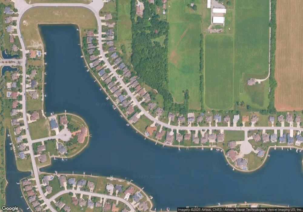 8460 Doubletree Dr N, Crown Point, IN 46307 - photo 1