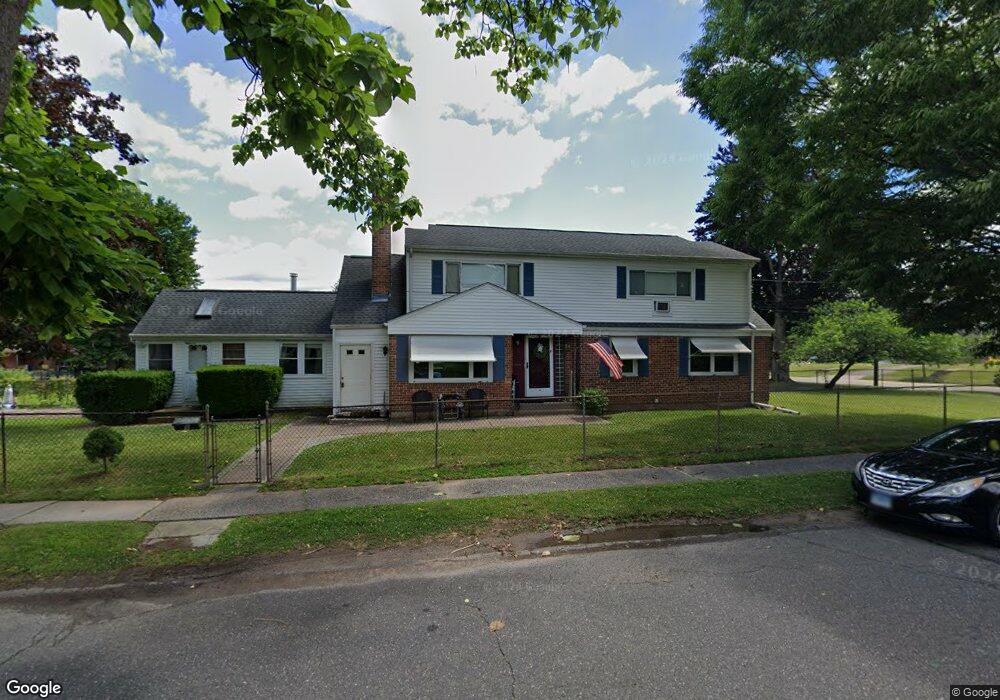 8 Highview Ave, Wethersfield, CT 06109 - photo 1