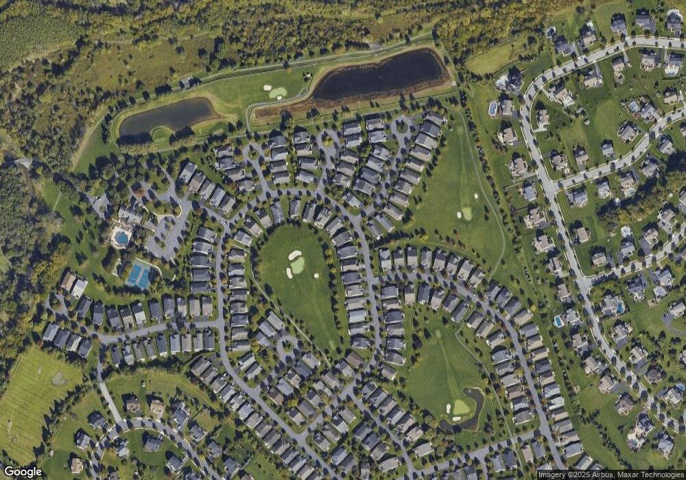 1865 Alexander Dr unit III21, Macungie, PA 18062 - photo 1