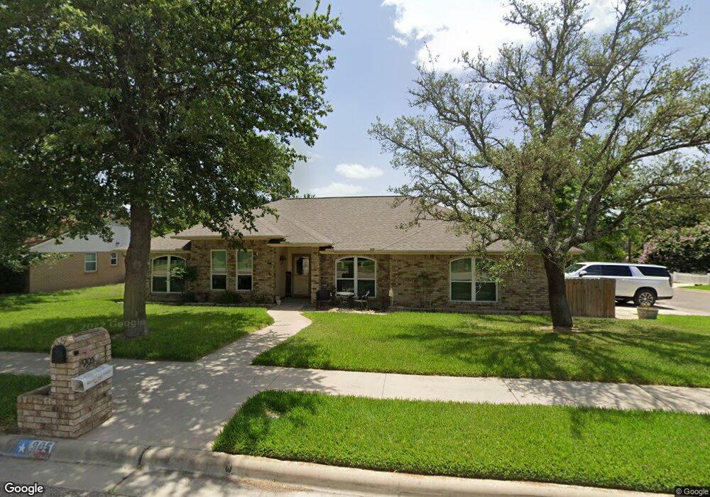 905 Kim Ave, Copperas Cove, TX 76522 - photo 1