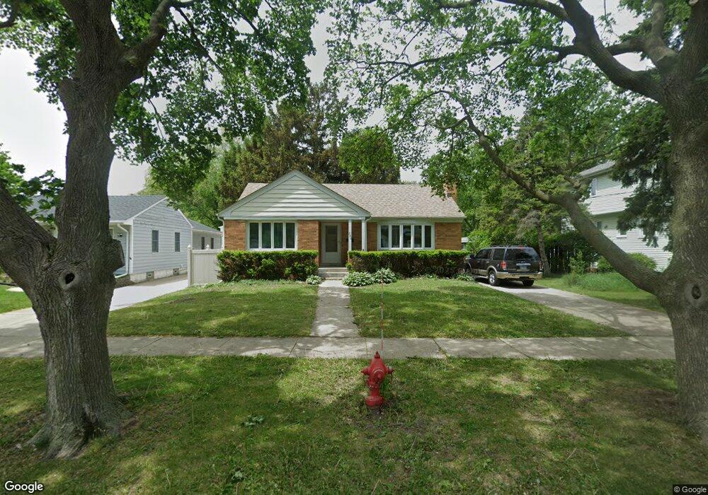 560 S 5th Ave, Des Plaines, IL 60016 - photo 1