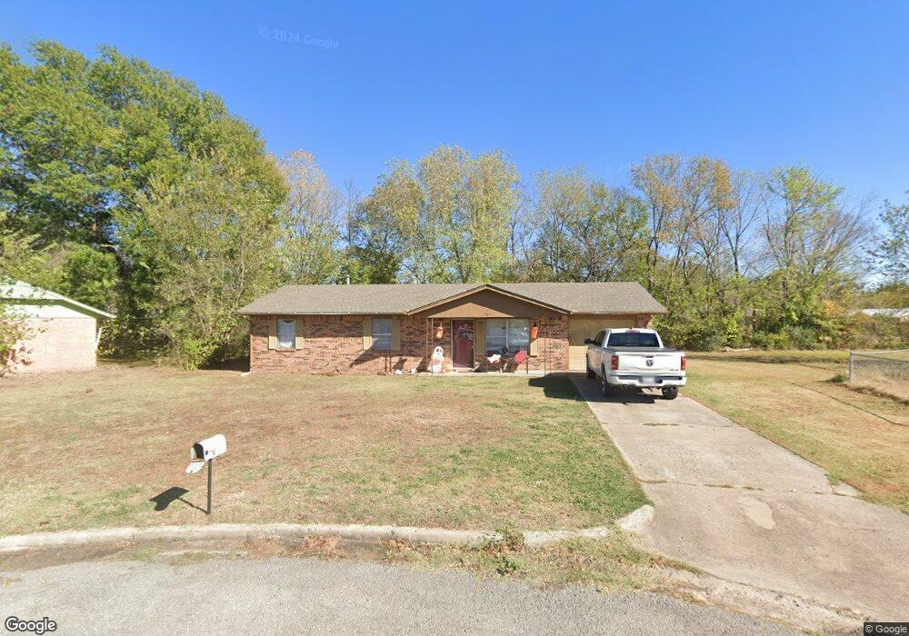 1505 N Creek Place, Okmulgee, OK 74447 - photo 1