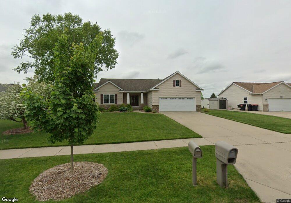 2542 Ridge Top Dr SW, Byron Center, MI 49315 - photo 1