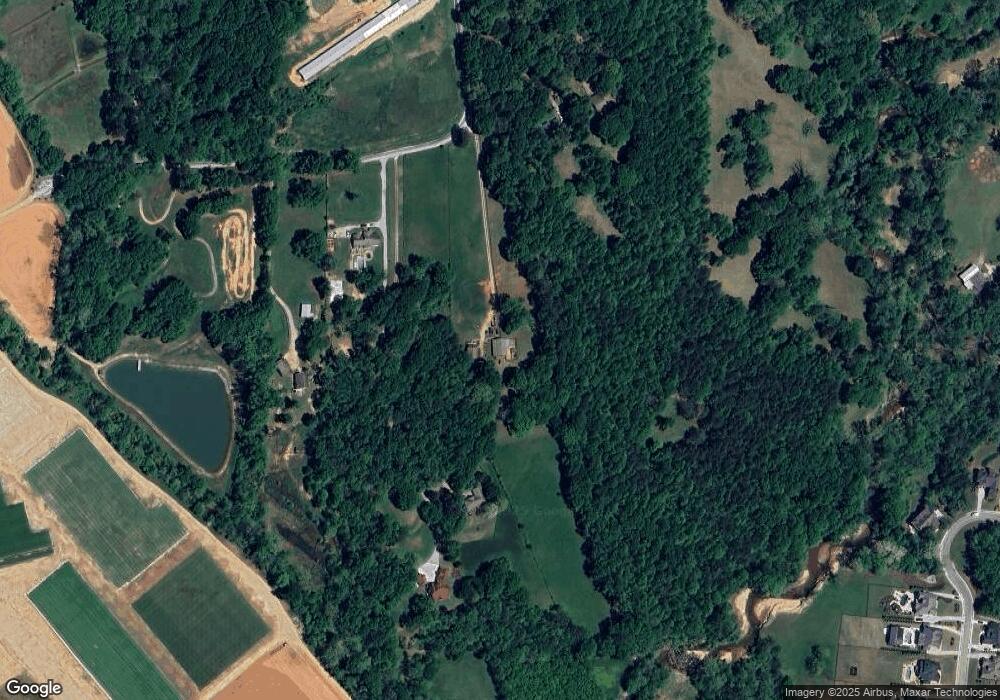 619 Whites Bottom Rd, Pendergrass, GA 30567 - photo 1