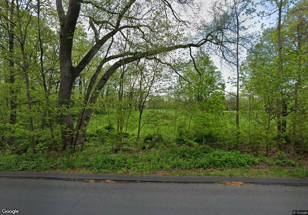 560 Oak Ave, Cheshire, CT 06410 - photo 1