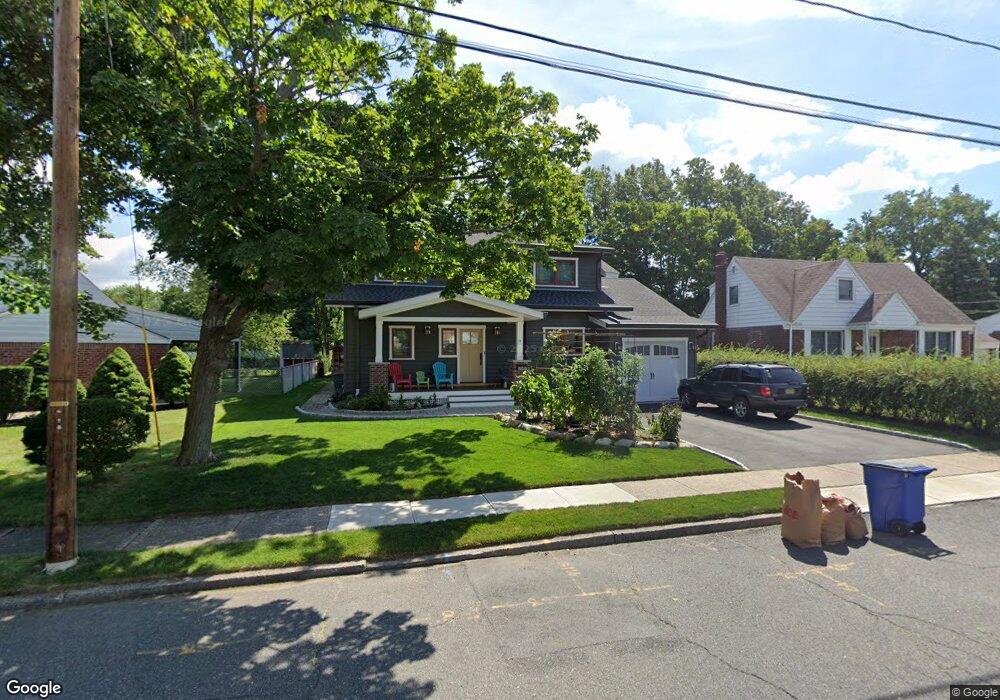 4 Wayne Rd, Fair Lawn, NJ 07410 - photo 1