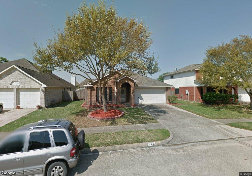 3516 Whitestone Dr, Pearland, TX 77584 - photo 1