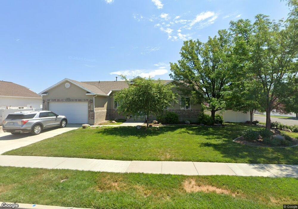 11889 S 3700 W, Riverton, UT 84065 - photo 1