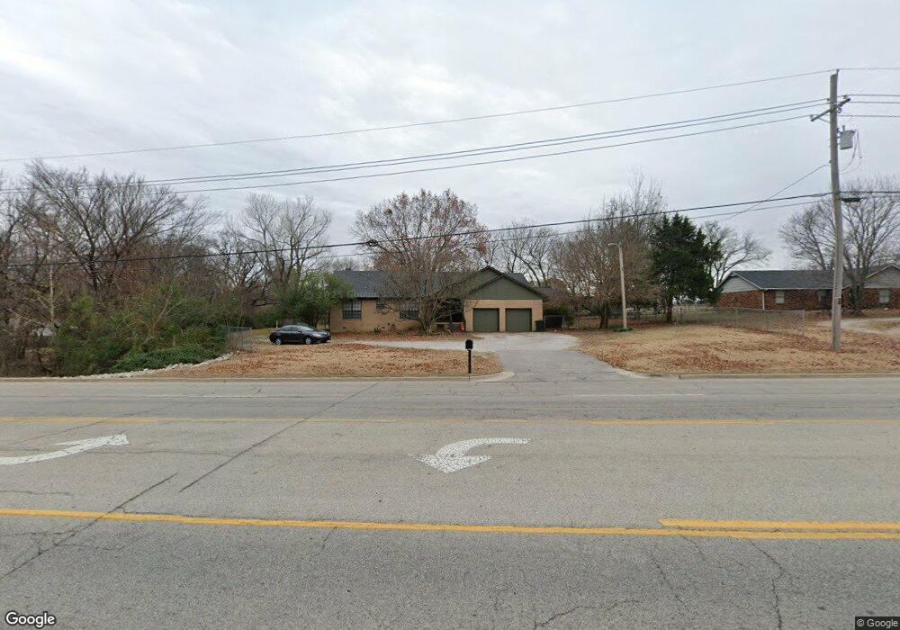 301 E New Orleans St, Broken Arrow, OK 74011 - photo 1