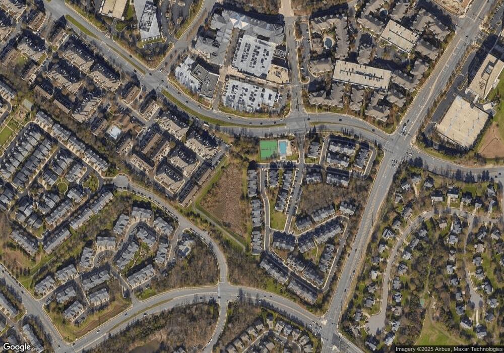 12952 Park Crescent Cir, Herndon, VA 20171 - photo 1